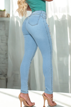Calça Jeans Skinny Levanta Bumbum Feminina Destroyed